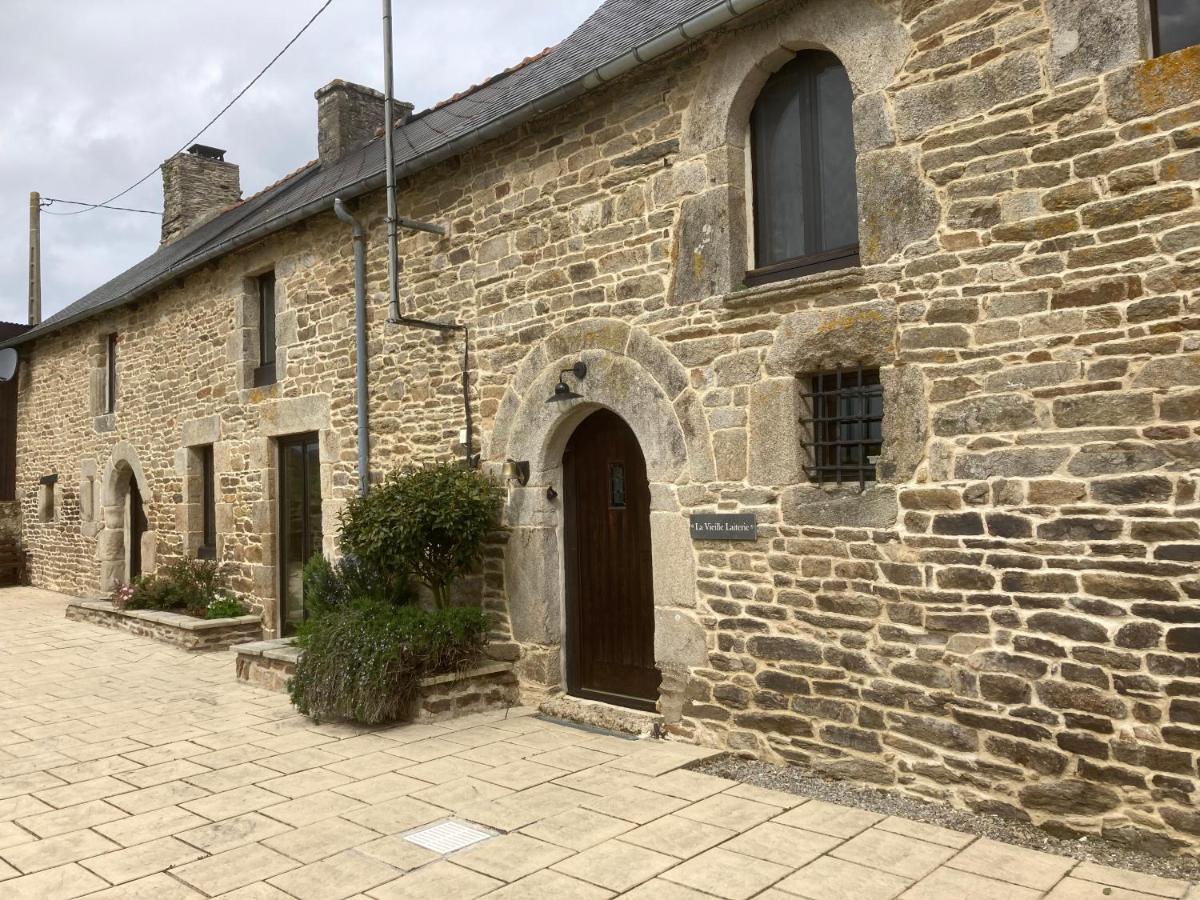 Plessala La Vieille Laiterie B&B 외부 사진
